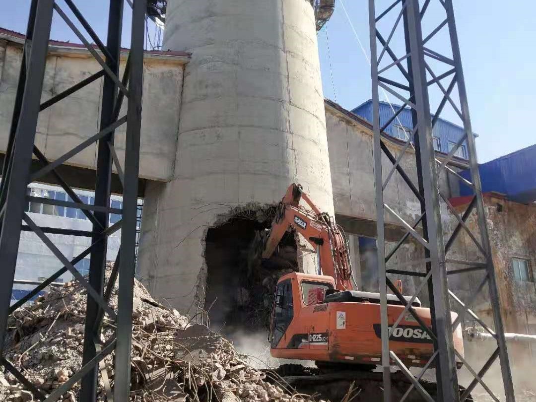 混凝土烟囱等拆除工程 